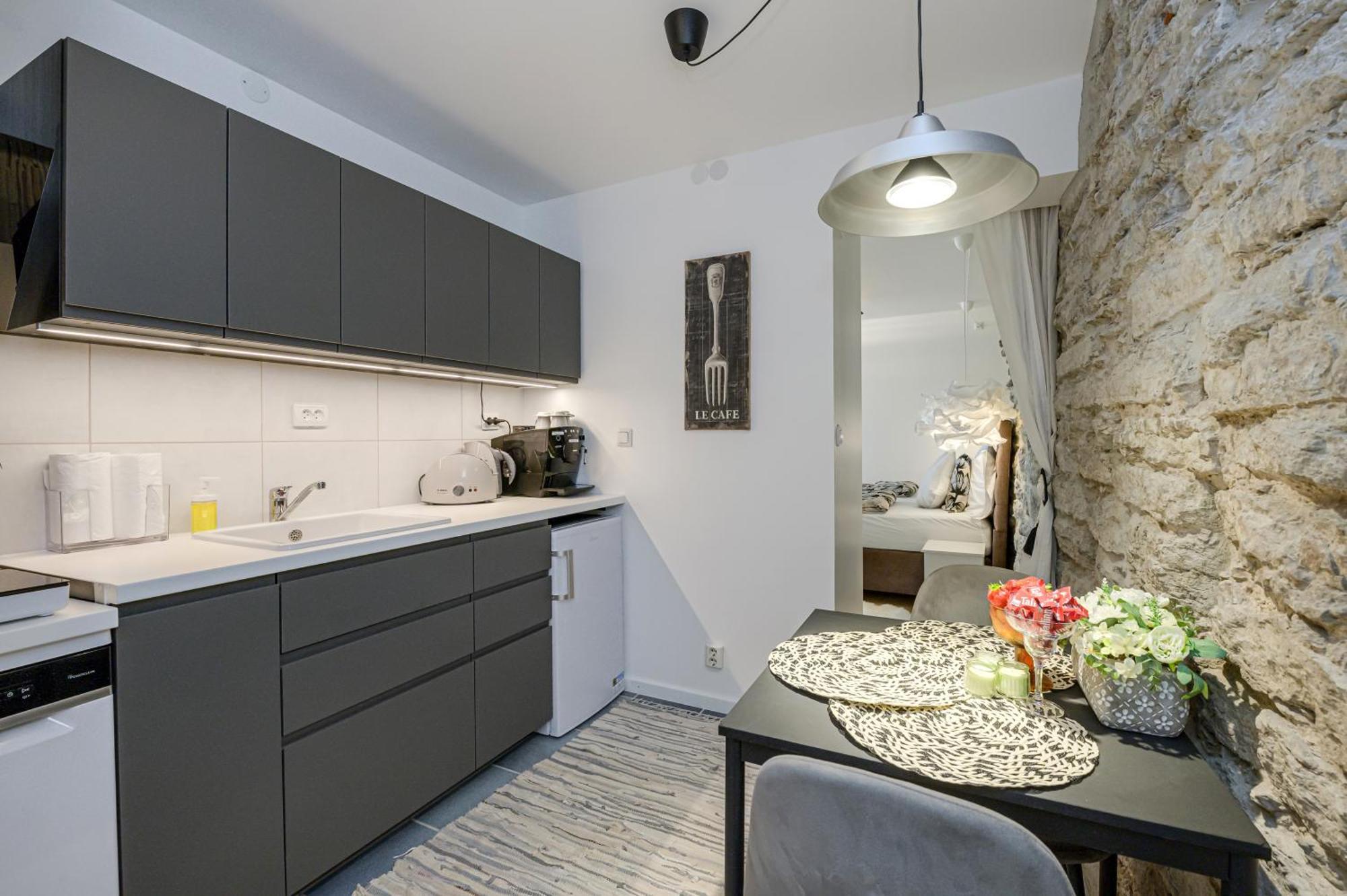 Tallinn Old Town Romantic Apartment Buitenkant foto
